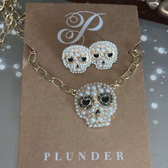 Plunder Jewelry - Sugar Skull necklace and earrings set!